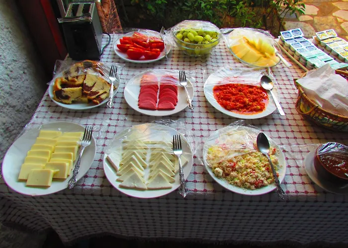 Гостевой дом Amazon Antique