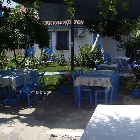Amazon Antique Guest house 3*
