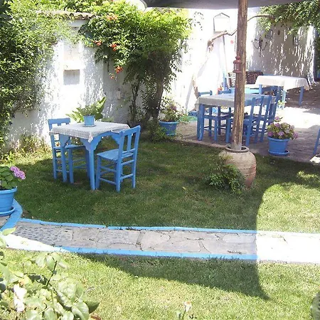 Amazon Antique בית הארחה 4*