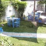 Amazon Antique بيت ضيافة 4*